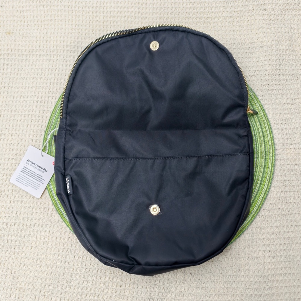 Lululemon All Night Festival Bag 5L Black Gold Accents - Picture 3 of 7